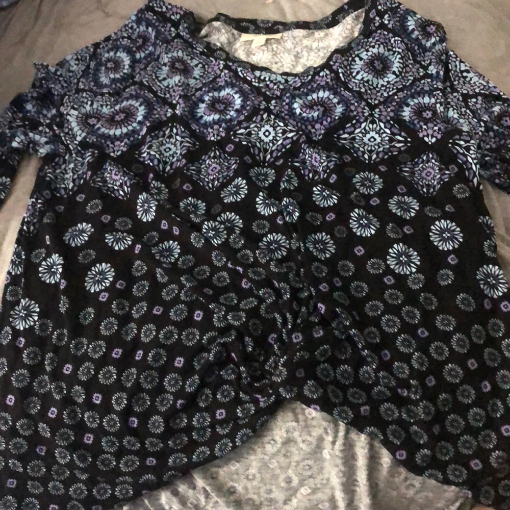 Long sleeve patterned shirt